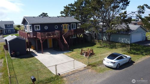 29905 H St, Ocean Park, WA, 98640-5099 | Card Image