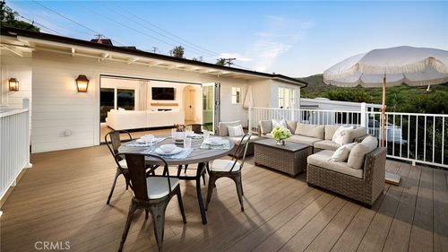 1445 Bluebird Canyon Dr, Laguna Beach, CA, 92651-3006 | Card Image