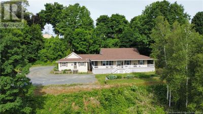 105 Bridge St, House other with 3 bedrooms, 3 bathrooms and null parking in Woodstock NB | Image 1