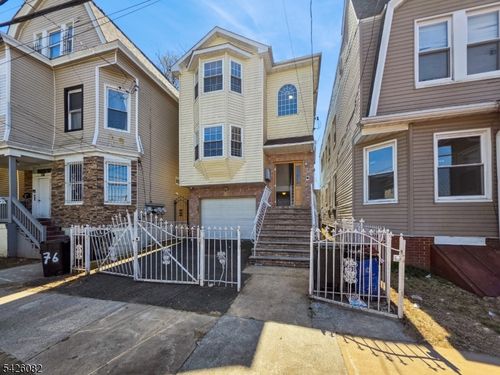 78 Beverly St, Newark, NJ, 07108-1038 | Card Image