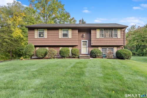 980 Notch Rd, Cheshire, CT, 06410-1912 | Card Image
