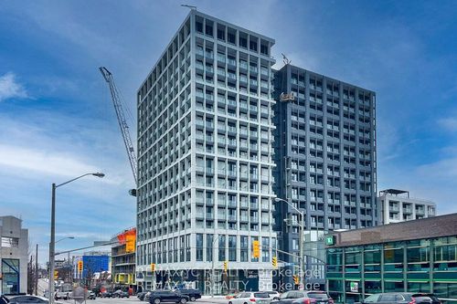 706-2020 Bathurst St, York, ON, M5P0A6 | Card Image