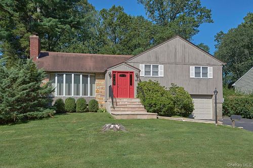 185 Pinewood Rd, Hartsdale, NY, 10530-1401 | Card Image