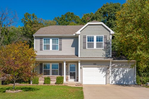 11493 Trent St, Lowell, MI, 49331-8555 | Card Image