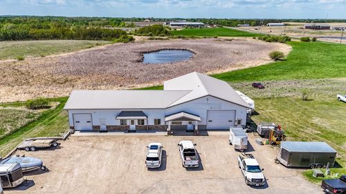 1632 Dan St, Detroit Lakes, MN, 56501-6972 | Card Image