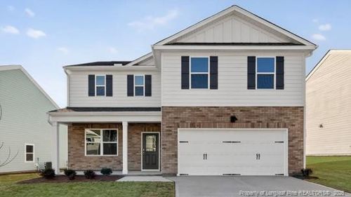 305 Maddox Dr, Aberdeen, NC, 28315-5006 | Card Image