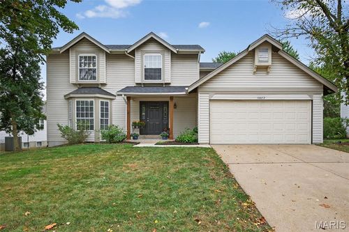 16672 Westglen Farms Dr, Wildwood, MO, 63011-1873 | Card Image