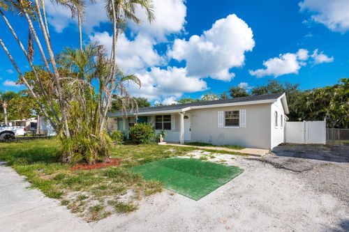 5881 S 38th Ct, Greenacres, FL, 33463-4725 | Card Image