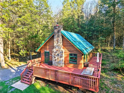 304 Clear Run Rd, Indian Lake Boro, PA, 15926 | Card Image