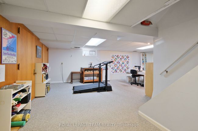 4 Valewood Cres, House other with 4 bedrooms, 4 bathrooms and 4 parking in Gloucester ON | Image 35