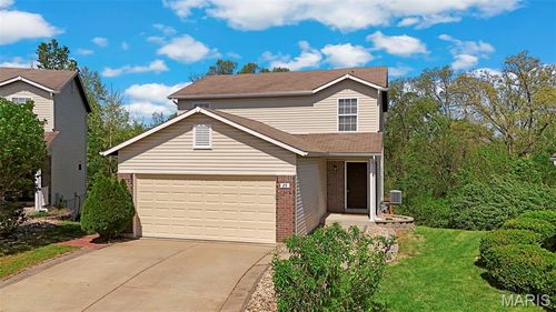 25 Ramblewood Ct, Wentzville, MO, 63385-5002 | Card Image