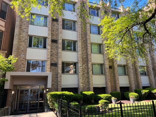 apt-302-510 W Fullerton Pkwy, Chicago, IL, 60614-5959 | Card Image