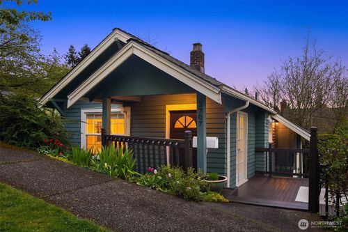 3707 Sw Juneau St, Seattle, WA, 98126-2927 | Card Image