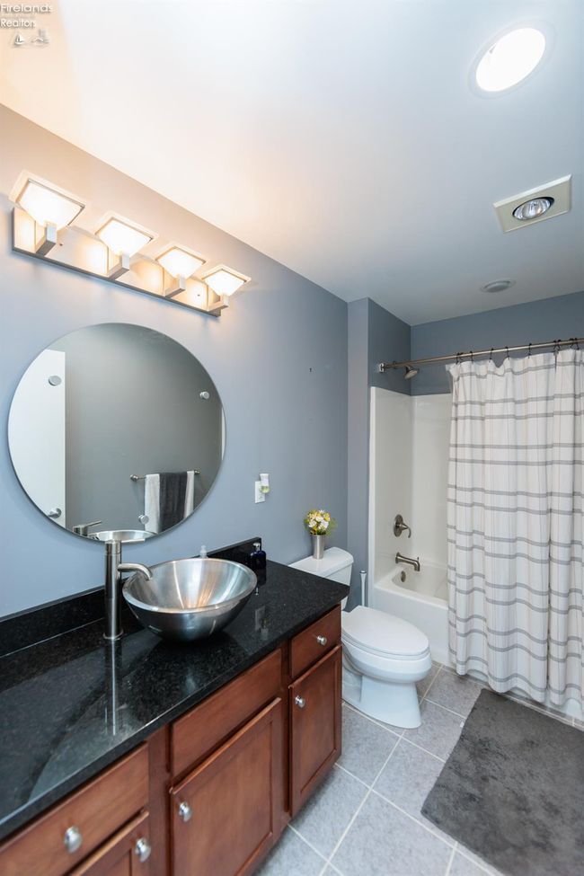 1402 Newman Ave, House other with 3 bedrooms, 3 bathrooms and null parking in Lakewood OH | Image 40