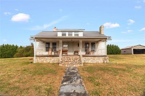 2445 Amostown Rd, Sandy Ridge, NC, 27046-7407 | Card Image