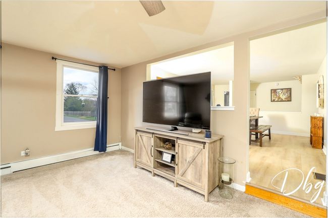 395 Magnolia Ave, House other with 3 bedrooms, 2 bathrooms and 2 parking in Gurnee IL | Image 24