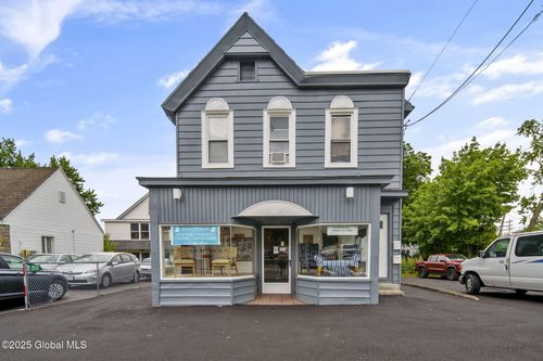 243 Broadway, Menands, NY, 12204-2875 | Card Image