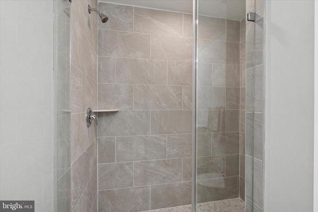 16223 River View Dr, Condo with 2 bedrooms, 2 bathrooms and null parking in BRISTOL PA | Image 11