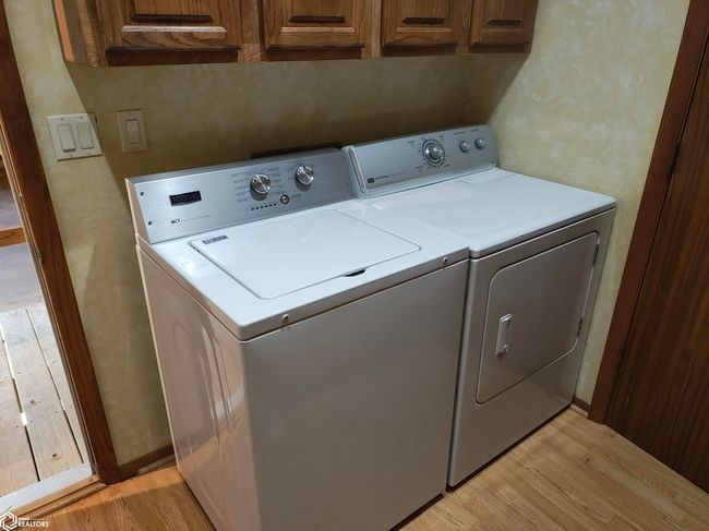 32669 Walnut Ave, Home with 3 bedrooms, 3 bathrooms and 2 parking in Coon Rapids IA | Image 14
