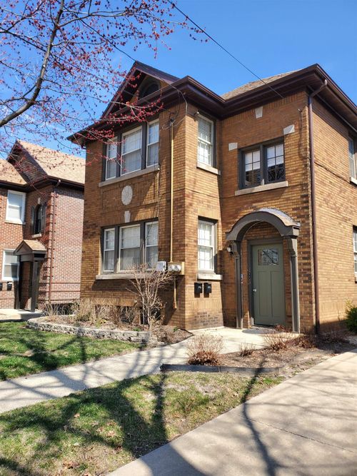 718 Seminary St, Rockford, IL, 61104-2930 | Card Image