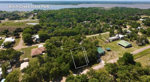 107 Live Oak Ln, Somerville, TX, 77879 | Card Image