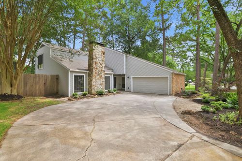 2119 Woodstream Dr, Kingwood, TX, 77339-3332 | Card Image