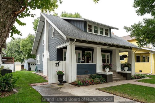 1319 8th Street, Aurora, NE, 68818 | Card Image