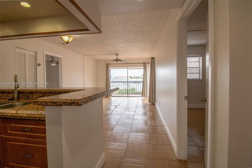 408-995 Sw 84th Ave, Miami, FL, 33144-4185 | Card Image