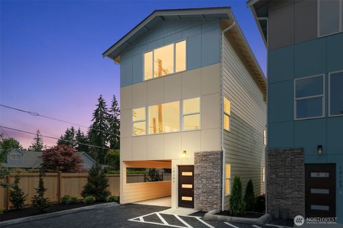 12103 E Gibson Rd, Everett, WA, 98204-5615 | Card Image