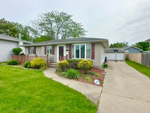 2918 100th St, Highland, IN, 46322-3393 | Card Image