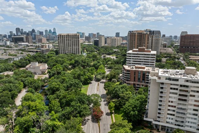 APT-5K - 3701 Turtle Creek Blvd, Condo with 1 bedrooms, 1 bathrooms and null parking in Dallas TX | Image 23