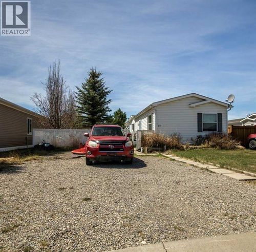 19 Noblefern Way, Sundre, AB, T0M1X0 | Card Image