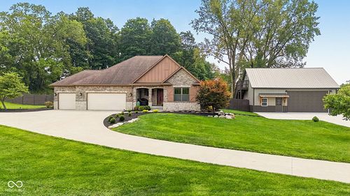 10135 166th St, Noblesville, IN, 46060-9242 | Card Image