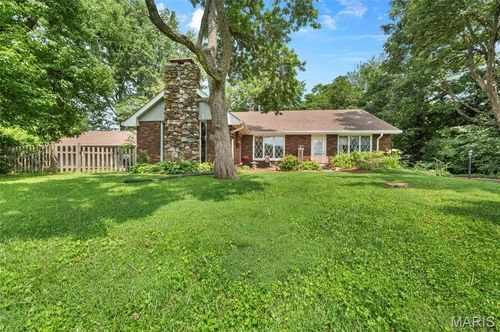 2008 Valley View Ln, Collinsville, IL, 62234-6860 | Card Image