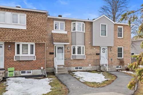 c-1771 Lamoureux Dr, Orleans, ON, K1E2N5 | Card Image