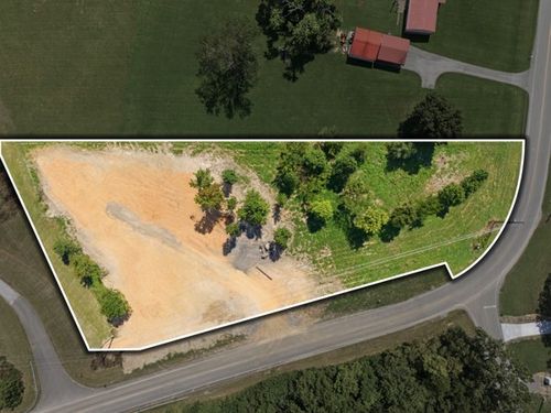 7468 Deer Ridge Rd, Primm Springs, TN, 38476-9609 | Card Image
