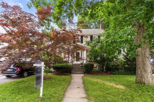 141 Common St, Watertown, MA, 02472-3415 | Card Image