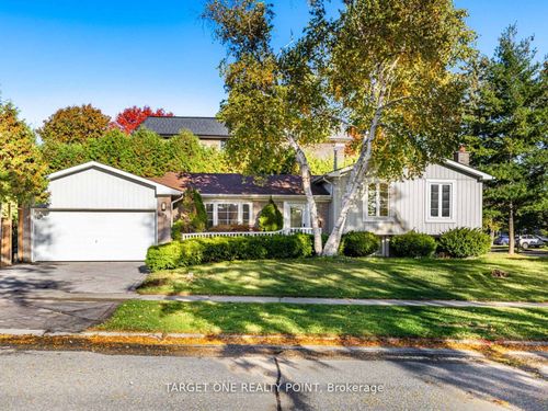 93 Mayvern Cres, Richmond Hill, ON, L4C5J6 | Card Image