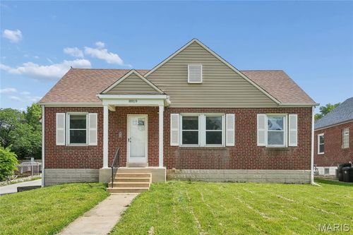 8919 Shawnee Ln, Saint Louis, MO, 63114-5444 | Card Image