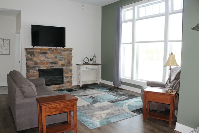 8895 S Airport Rd, House other with 4 bedrooms, 3 bathrooms and null parking in Dewitt MI | Image 15