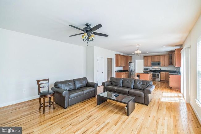 8103 Levi Ct, House other with 5 bedrooms, 4 bathrooms and null parking in Manassas VA | Image 7