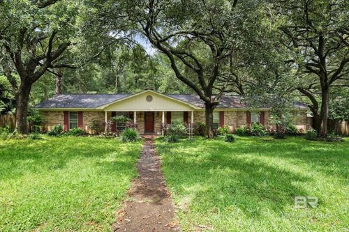 8100 Danielle Dr, Mobile, AL, 36695-4128 | Card Image