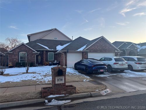 10700 Nw 38th St, Yukon, OK, 73099-6006 | Card Image