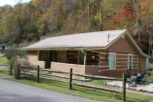 2301 Monarch Rd, Saint Charles, VA, 24282-8036 | Card Image