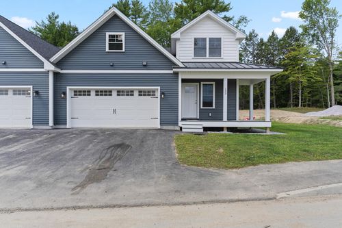 41-133 Winterberry Dr, Westbrook, ME, 04092-3872 | Card Image