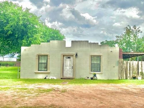 5910 Alpine Ave, Mission, TX, 78574-6415 | Card Image