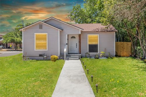 1900 N 6th St, Waco, TX, 76708-3610 | Card Image