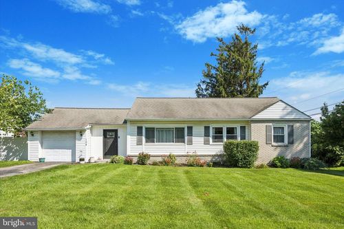 104 Tyler Rd, KING OF PRUSSIA, PA, 19406-2412 | Card Image