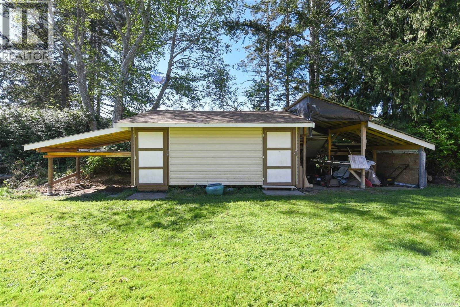 Residential in Comox 4