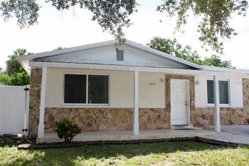 3620 N 56th St, TAMPA, FL, 33619-1542 | Card Image